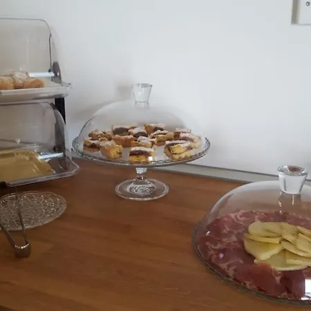 Oda ve Kahvaltı Mbaccimari Cetraro
