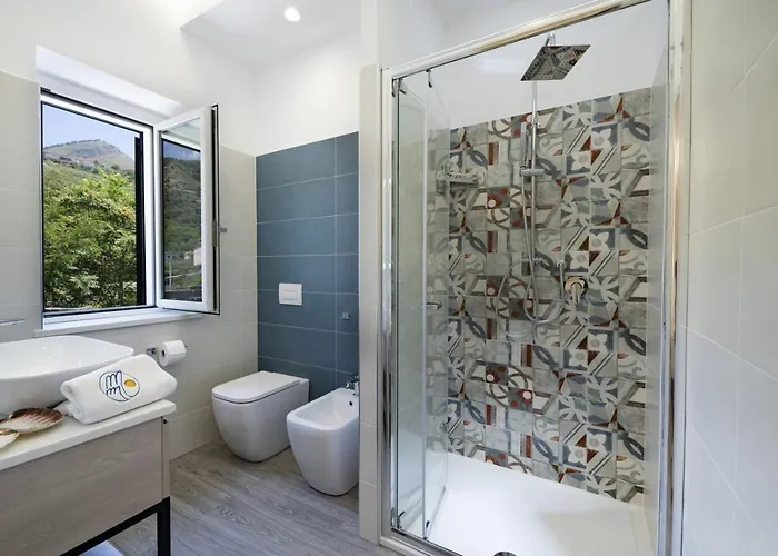 Alojamento de Acomodação e Pequeno-almoço Mbaccimari 4*